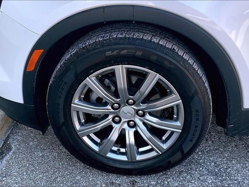 Used 2020 Cadillac XT4 Premium Luxury image 8