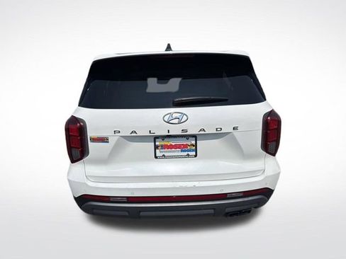 Used 2023 Hyundai Palisade Limited AWD/4WD image 4