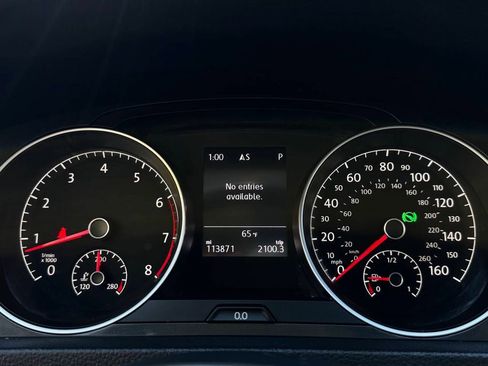 Used 2018 Volkswagen Golf SE FWD image 12