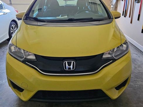 Used 2017 Honda Fit EX image 3