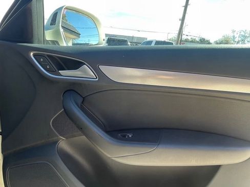 Used 2017 Audi Q3 2.0T Premium Plus w/ Premium Plus Package image 16