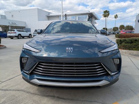 Used 2024 Buick Envista Preferred w/ Convenience II Package image 9