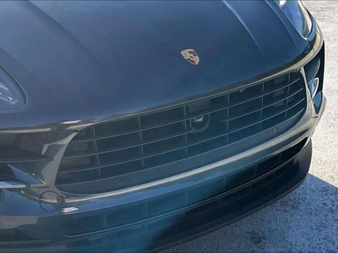 Used 2021 Porsche Macan image 29