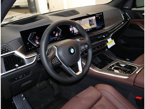 Used 2026 BMW X5 sDrive40i w/ Premium Package RWD image 11