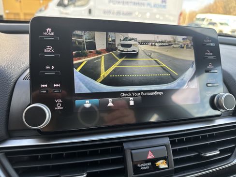 Used 2022 Honda Accord Sport image 14