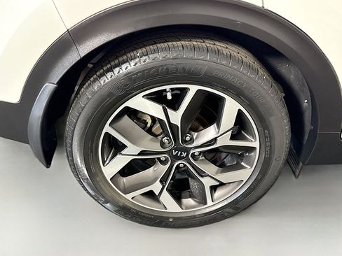 Used 2022 Kia Sportage EX image 33