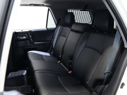 Used 2023 Toyota 4Runner 40th Anniversary SE image 40