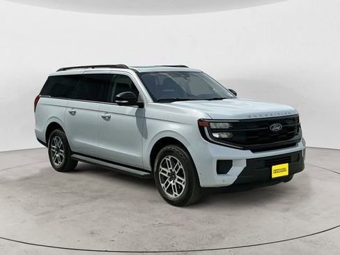 Certified 2025 Ford Expedition Max Active AWD/4WD image 7