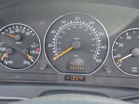 Used 2001 Mercedes-Benz SL 600 image 21