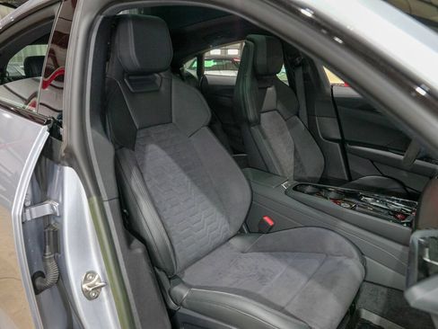 Used 2022 Audi e-tron GT Premium Plus w/ Performance Package AWD/4WD image 36