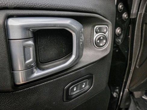 Used 2024 Jeep Wrangler Unlimited Rubicon 4xe image 15