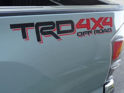 Used 2023 Toyota Tacoma TRD Off-Road AWD/4WD image 43