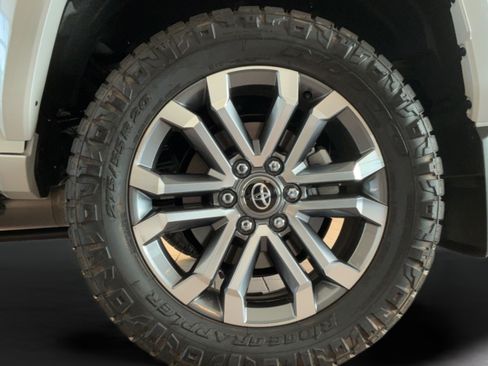 Used 2026 Toyota 4Runner Limited AWD/4WD image 42