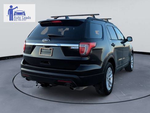 Used 2017 Ford Explorer FWD image 5