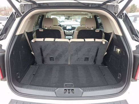 Certified 2023 Ford Explorer XLT w/ Equipment Group 202A image 30