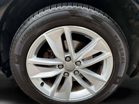 Used 2018 Audi Q3 2.0T Premium Plus w/ Premium Plus Package image 33