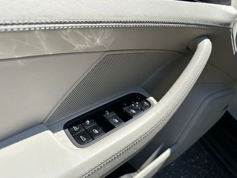 Used 2019 Porsche Panamera w/ Premium Package Plus RWD image 34