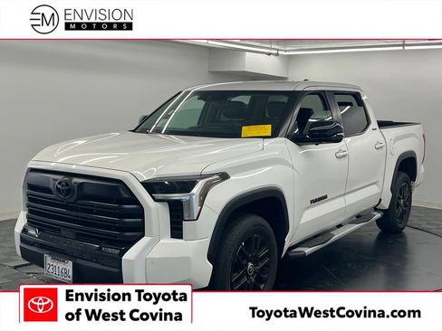 Used 2024 Toyota Tundra Limited AWD/4WD image 1
