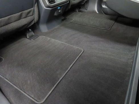 Used 2025 Ford F150 Lariat AWD/4WD image 67