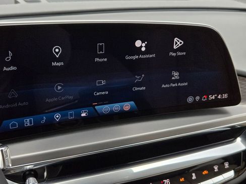 Certified 2024 Cadillac Lyriq Luxury w/ Nappa Leather Package image 18