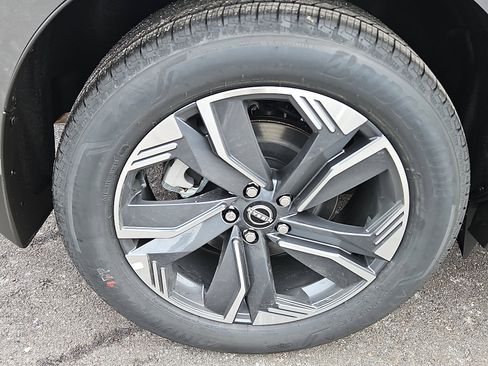 New 2026 Nissan Murano SL image 7