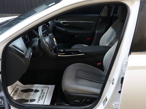Used 2020 Hyundai Sonata SEL w/ Convenience + Sunroof Package FWD image 32