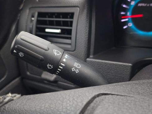 Used 2011 Ford Fusion SEL w/ 301A Rapid Spec Order Code image 25