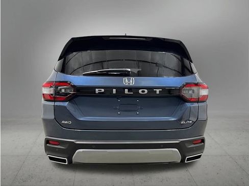 New 2026 Honda Pilot Elite image 4