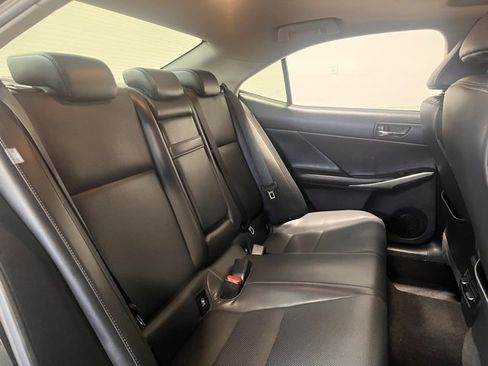 Used 2015 Lexus IS 250 image 9