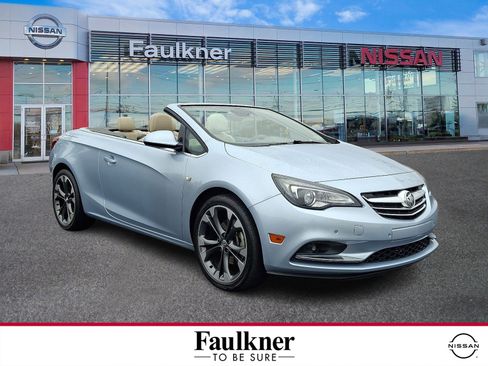 Used 2018 Buick Cascada Premium image 1