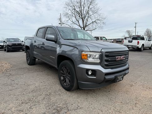 Used 2020 GMC Canyon SLE w/ Driver Alert Package image 4
