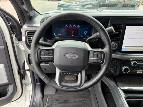 Used 2025 Ford F450 Platinum w/ Camper Package AWD/4WD image 15