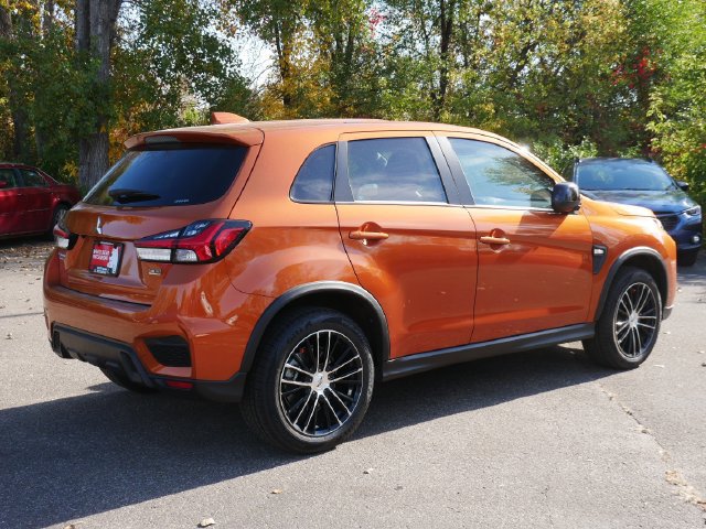 Used 2025 Mitsubishi Outlander Sport LE AWD/4WD image 5