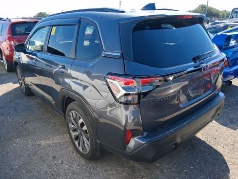 Used 2025 Subaru Forester Touring w/ Popular Package - Touring AWD/4WD image 5