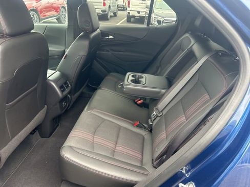 Used 2022 Chevrolet Equinox RS w/ Infotainment Package AWD/4WD image 35
