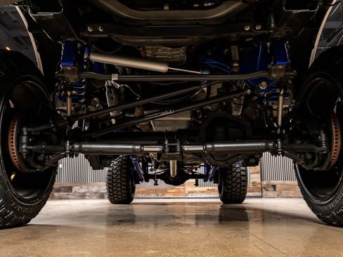 Used 2022 Ford F250 Lariat w/ Black Appearance Package image 15