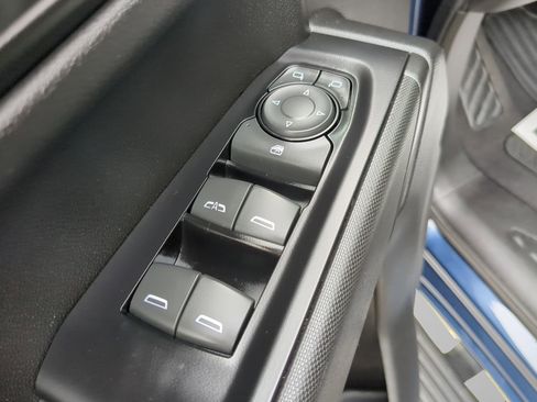 Used 2019 Chevrolet Silverado 1500 Custom w/ Custom Convenience Package image 47