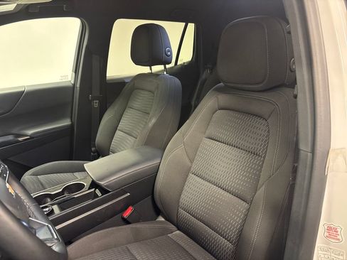 Used 2026 Chevrolet Equinox LT FWD image 22
