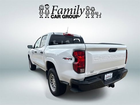Used 2023 Chevrolet Colorado W/T image 4