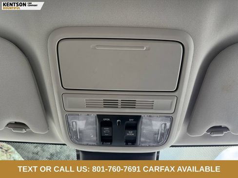 Used 2025 Honda Odyssey EX-L image 25