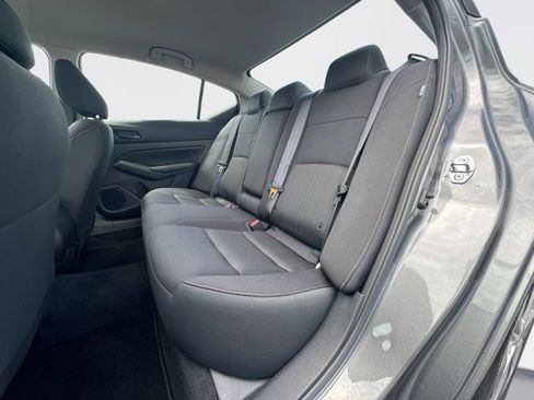 Certified 2025 Nissan Altima 2.5 S FWD image 15