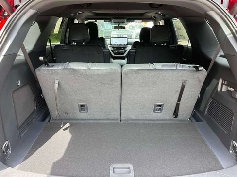 New 2026 Ford Explorer ST-Line AWD/4WD image 18