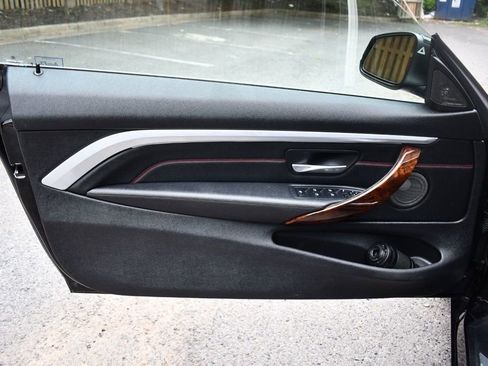 Used 2017 BMW 440i xDrive Convertible image 29