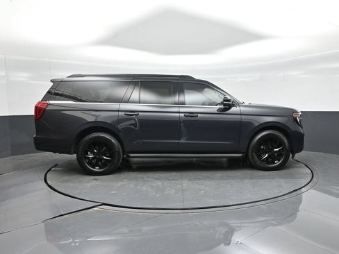 Used 2025 Ford Expedition Max Active RWD image 22