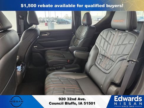 New 2026 Nissan Armada PRO-4X w/ Captain's Chari Seat Package AWD/4WD image 22