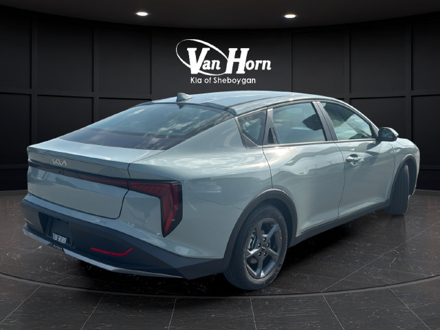 New 2026 Kia K4 FWD image 7