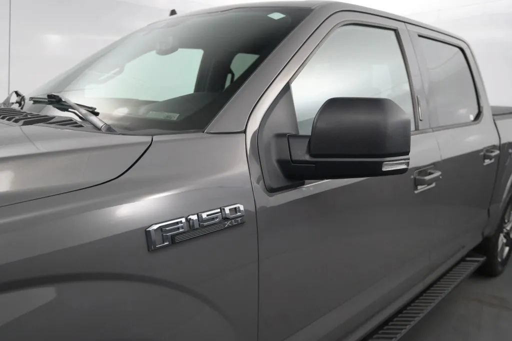 Used 2020 Ford F150 XLT w/ Equipment Group 302A Luxury AWD/4WD image 11
