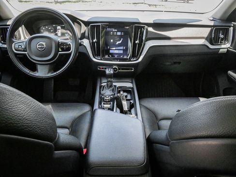 Used 2021 Volvo V60 T5 Cross Country AWD/4WD image 26