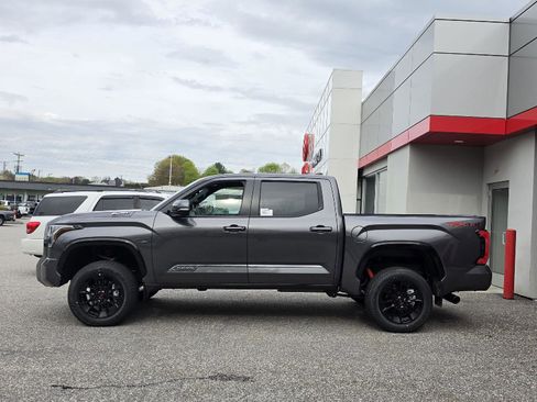 New 2025 Toyota Tundra Platinum AWD/4WD image 7