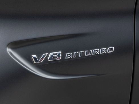 Used 2023 Mercedes-Benz C 63 AMG S image 16